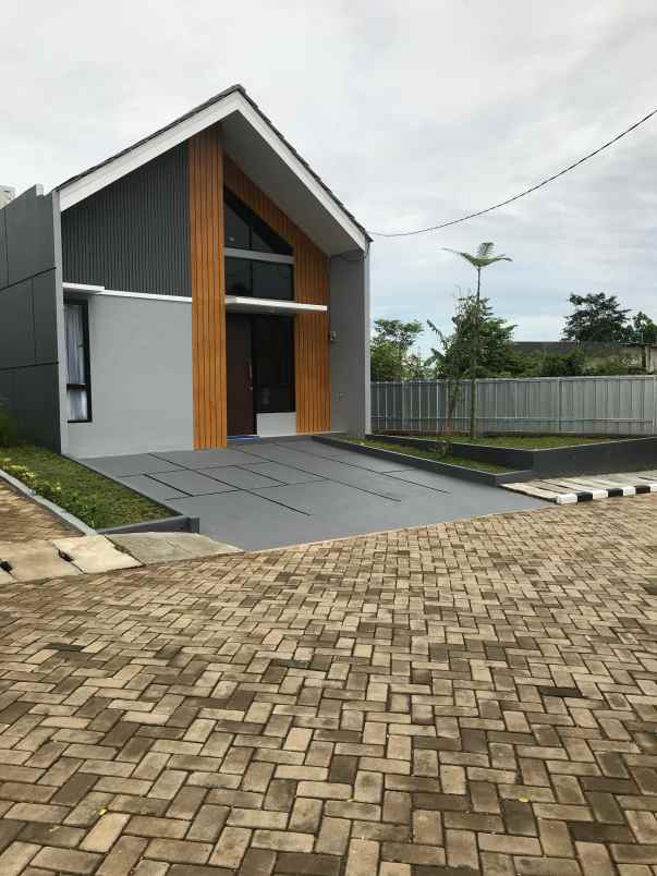 rumah murah 1 lantai scandinavian dekat stasiun