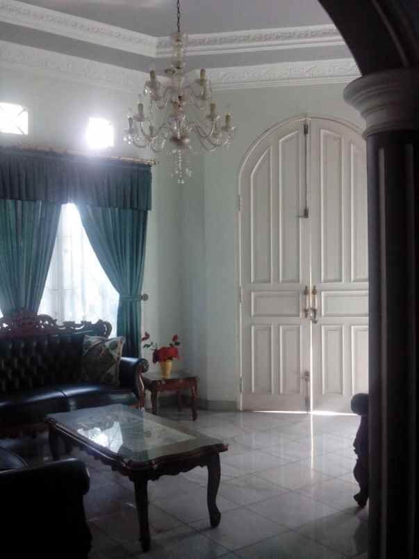 rumah murah banget di jatiwaringin asri pondok gede