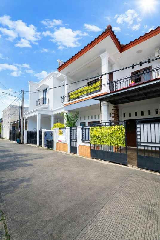 rumah murah siap huni cipayung jakarta timur