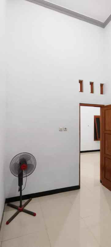 rumah murahh sudah full renovasi siap huni di medokan