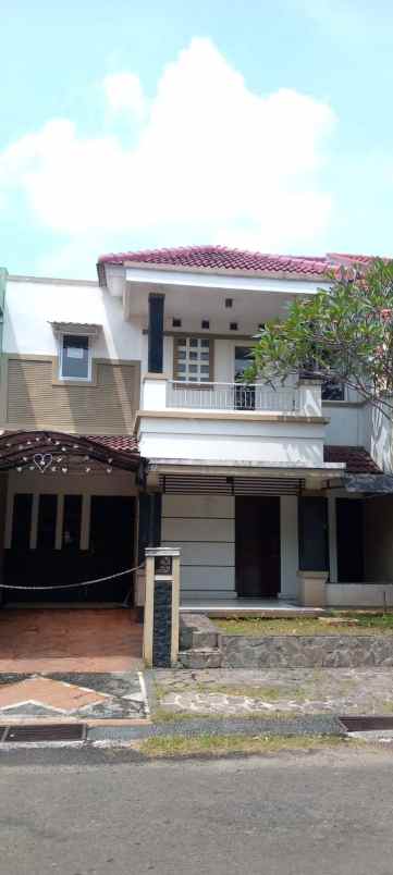 rumah palem semi karawaci tangerang