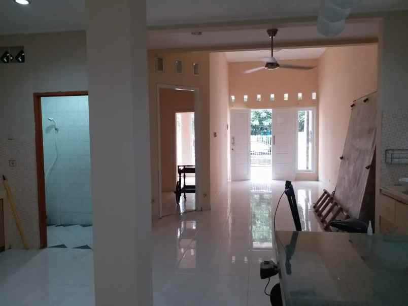 rumah pamulang pusat kota cocok hunian investasi