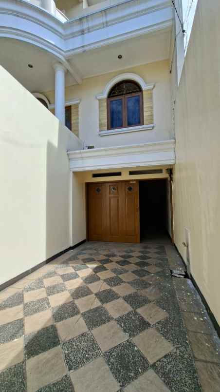 rumah pejompongan baru