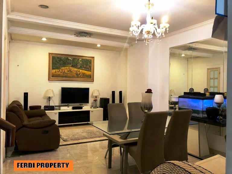 rumah perumahan raffless hills