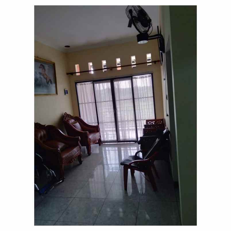 rumah perumahan villa mutiara 1