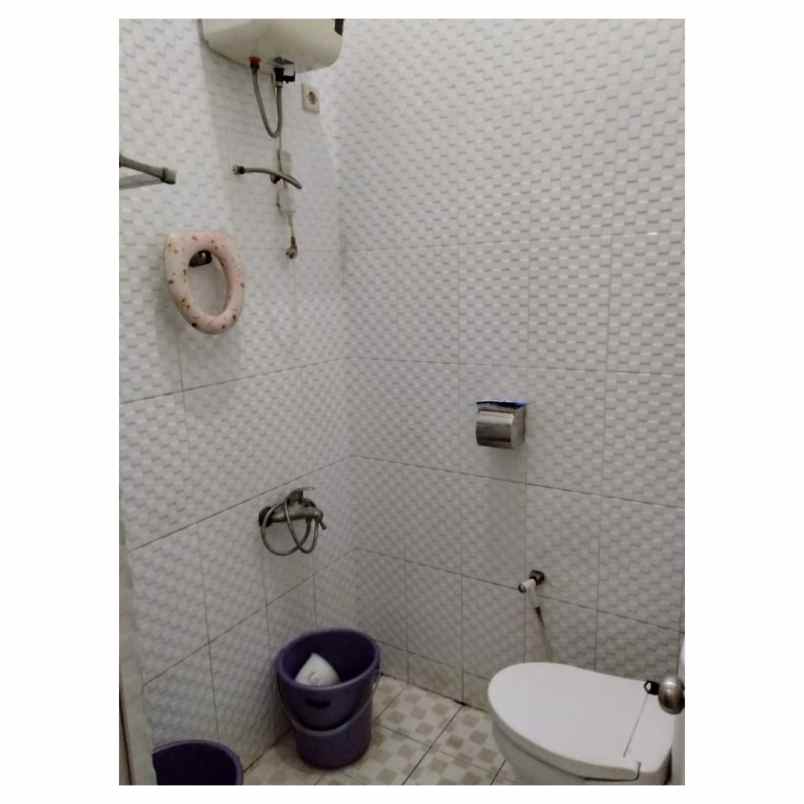 rumah perumahan villa mutiara 1