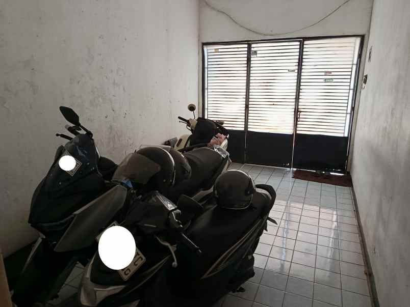 rumah pesanggrahan jakarta selatan