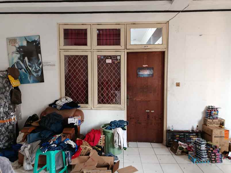 rumah pesanggrahan jakarta selatan