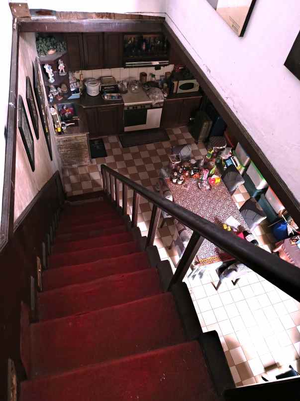 rumah pesanggrahan jakarta selatan