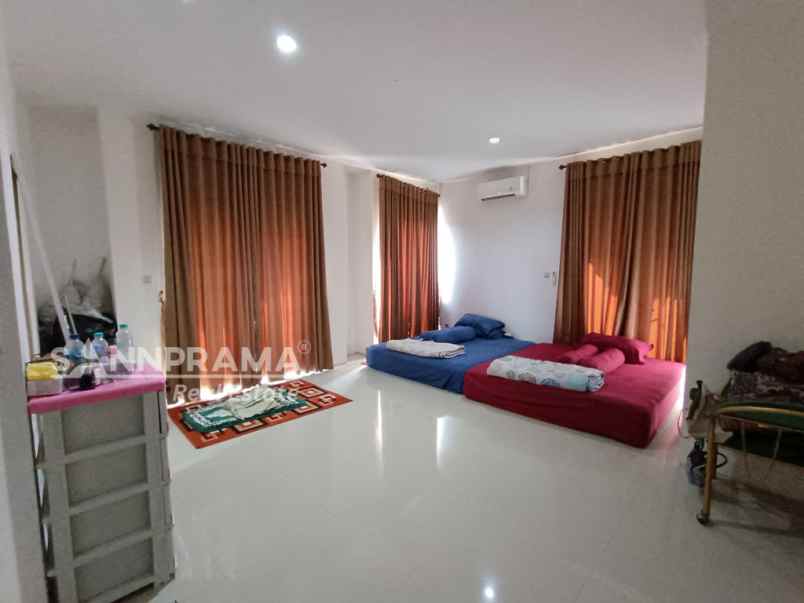 rumah second murah hook dekat tol disawangan depok