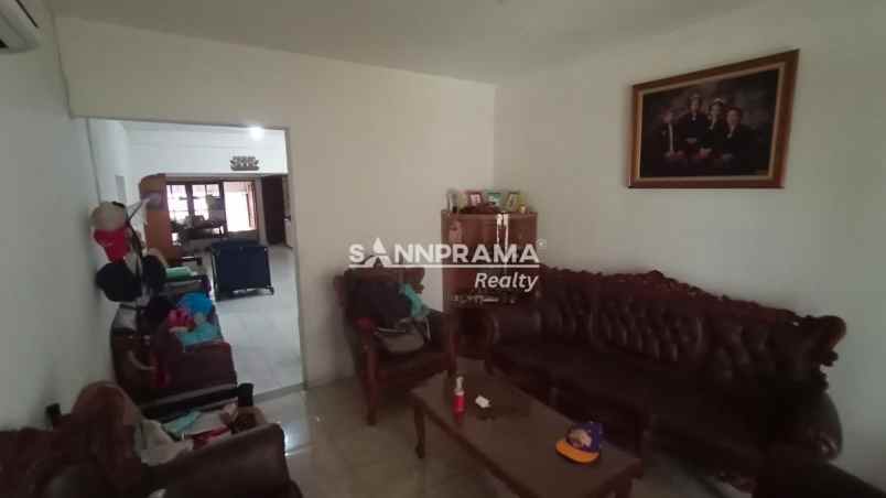 rumah second murah siap huni diciputat timur tangsel