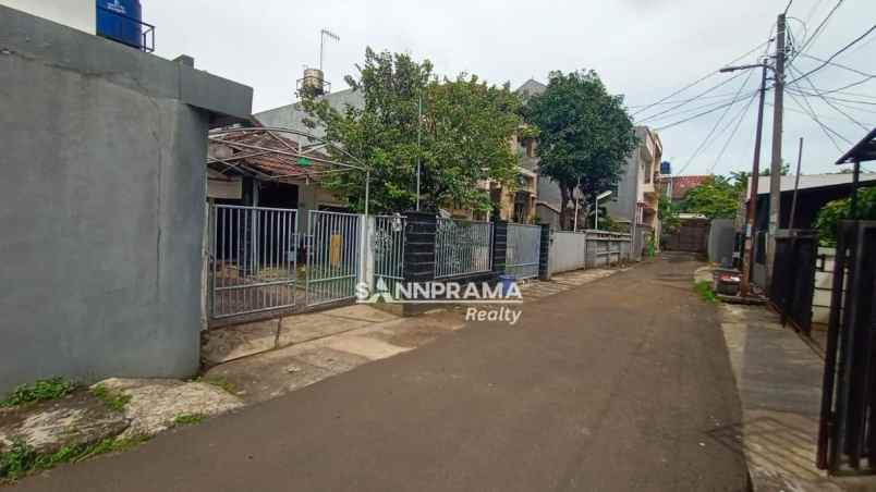 rumah second murah siap huni diciputat timur tangsel