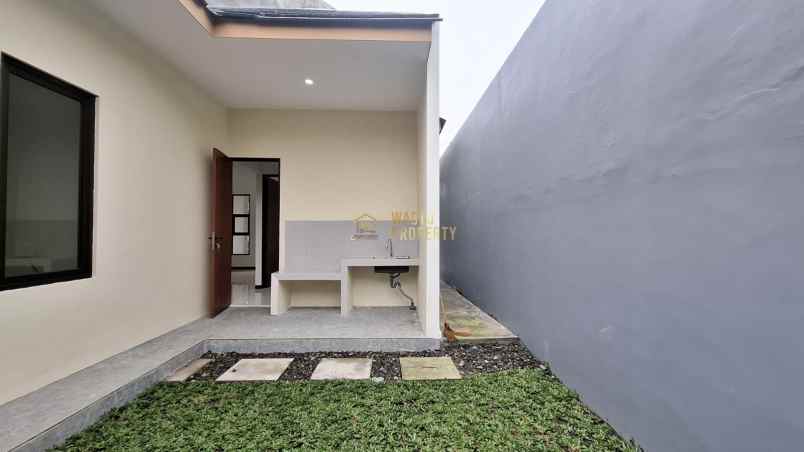 rumah siap huni desain minimalis di ngaglik sleman