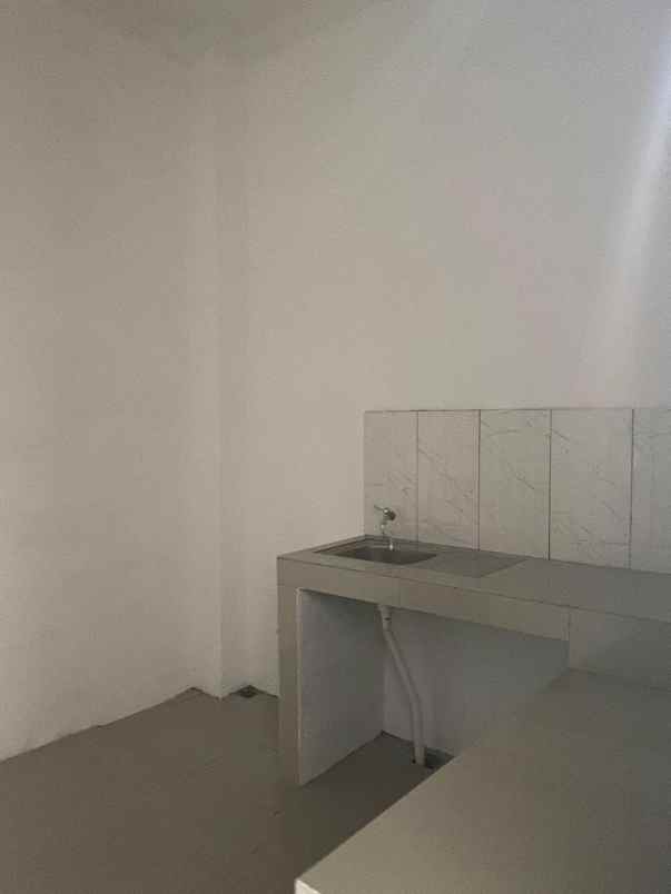 rumah siap huni pinggir jalan raya batursari mranggen