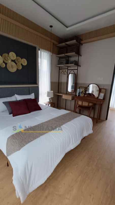 rumah suasana resort di kaki gunung salak bogor