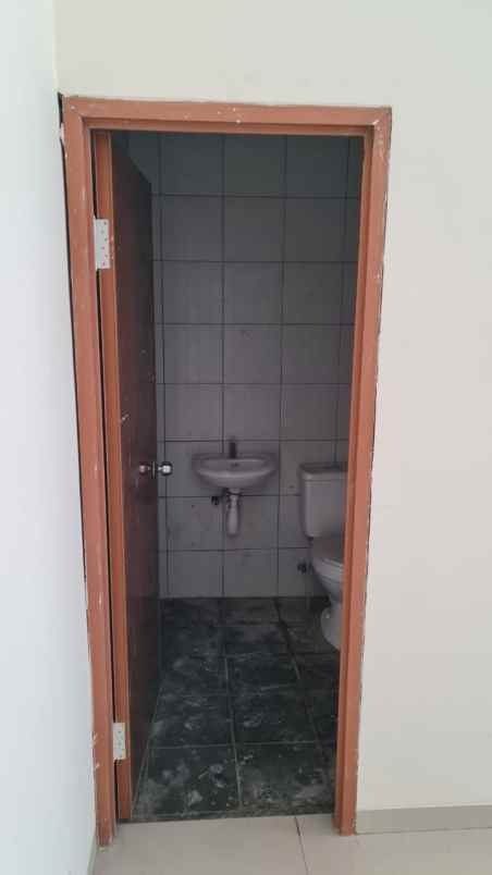 rumah tambak medokan ayu model mezzanine siap huni