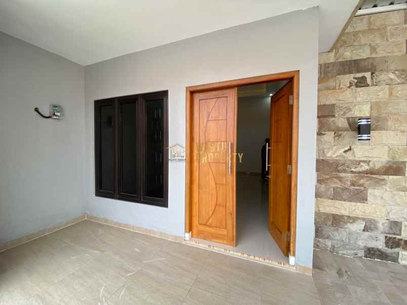 rumah tanah luas 144m2 di maguwoharjo sleman