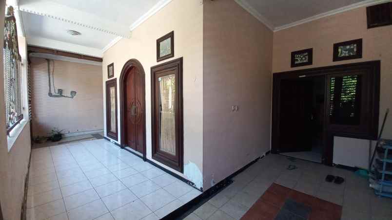 rumah tinggal lokasi nyaman tidak bising