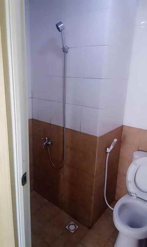sewa apartemen tower nerine green pramuka city