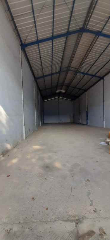 sewa gudang kamal bisnis dadap jak ut