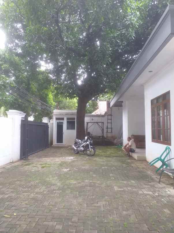 sewa rumah di cempaka putih timur jakarta pusat