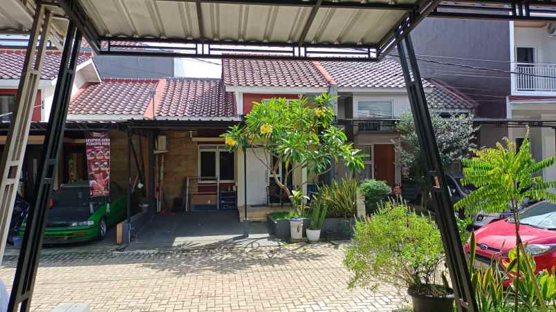 take over 215jt dekat tol di pancoran mas depok