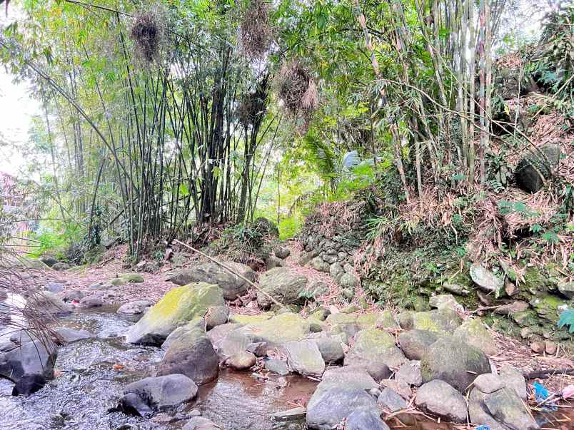 tanah 2 hektar dekat aliran sungai karanganyar