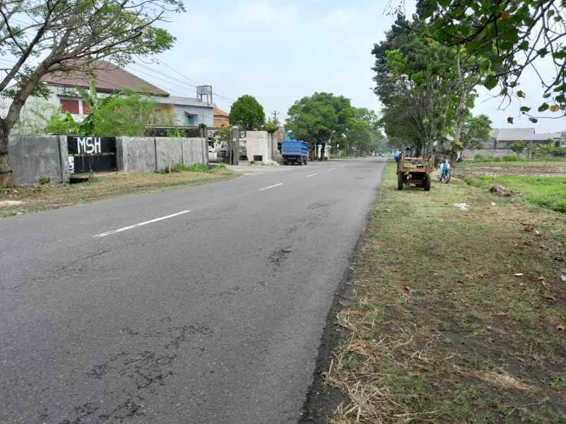 tanah tepi jl raya karanganyar strategis buka usaha
