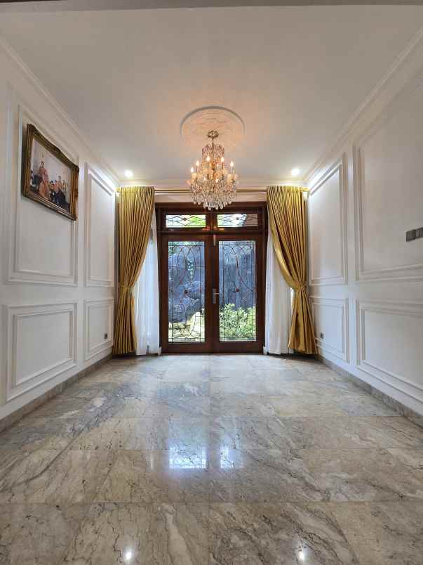 urgent rumah dalam komplek di kayu putih jaktim