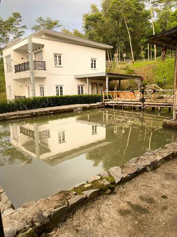 vila cantik di banjaran
