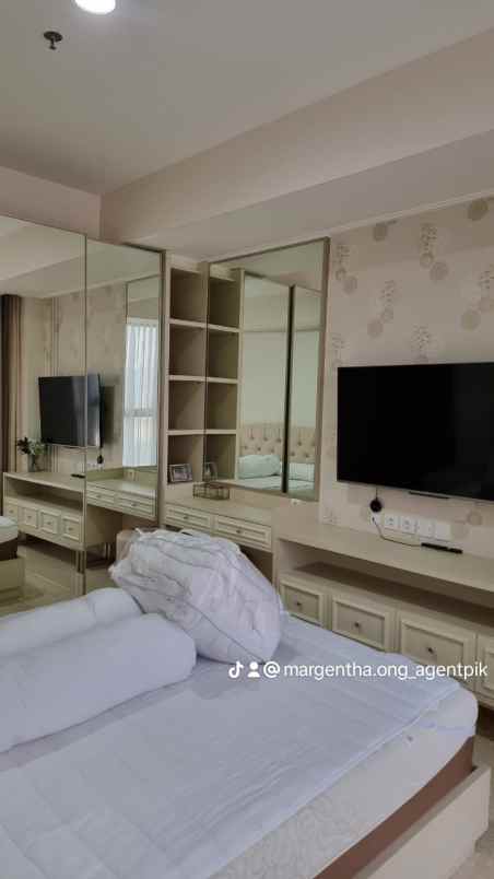 apartemen gold coast pik full furnished middle zone