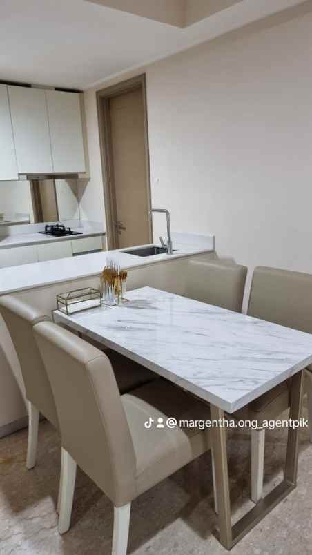 apartemen gold coast pik full furnished middle zone