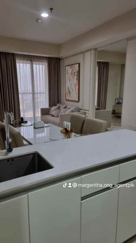apartemen gold coast pik full furnished middle zone