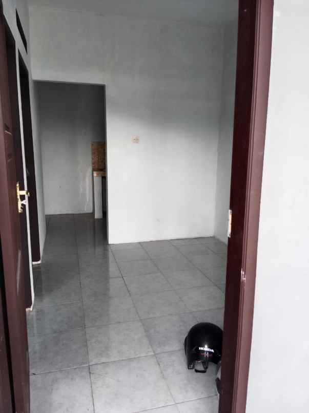 dekat kota nyaman ekonomis