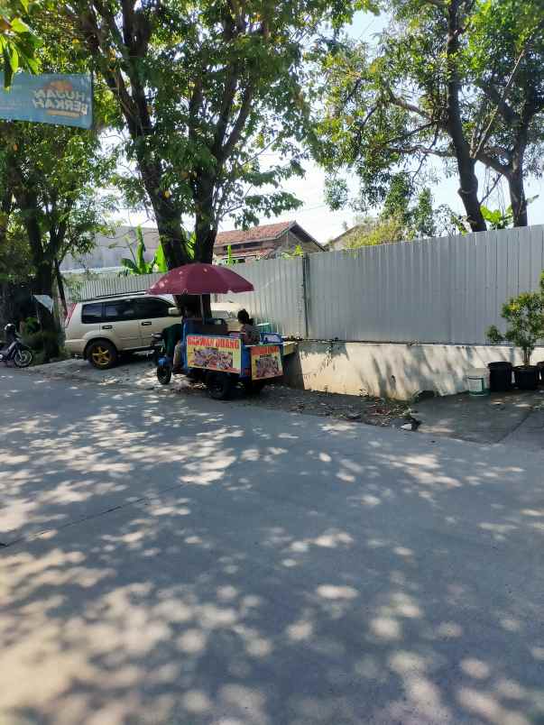 di sewakan tanah syuhada raya