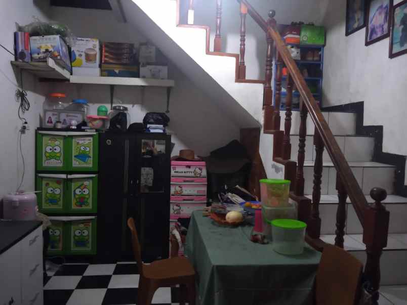 dijual 1 unit rumah