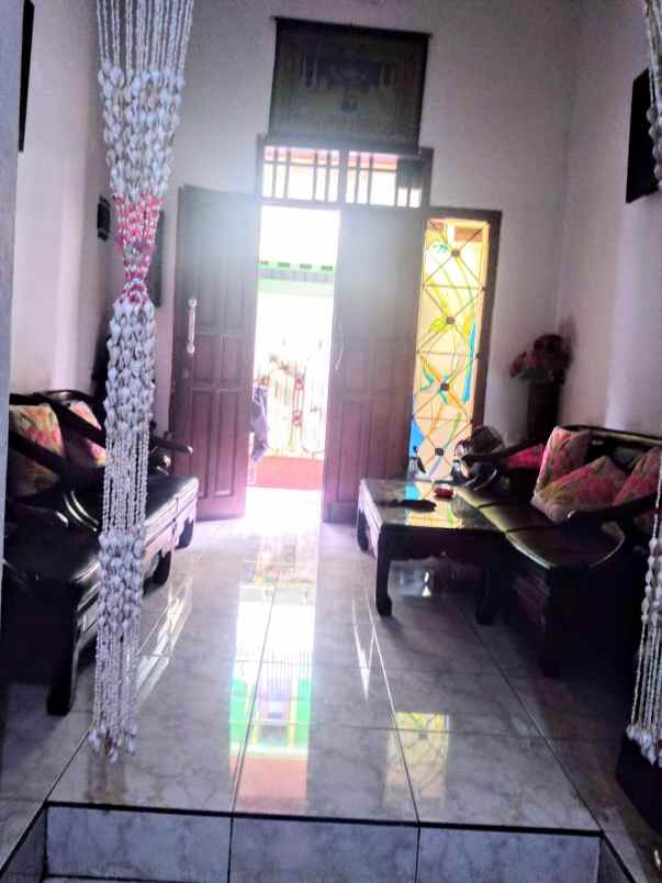 dijual 1 unit rumah