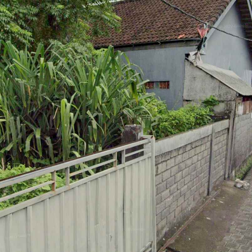 dijual 2 are jl irawan zamrud ubung kaja denpasar