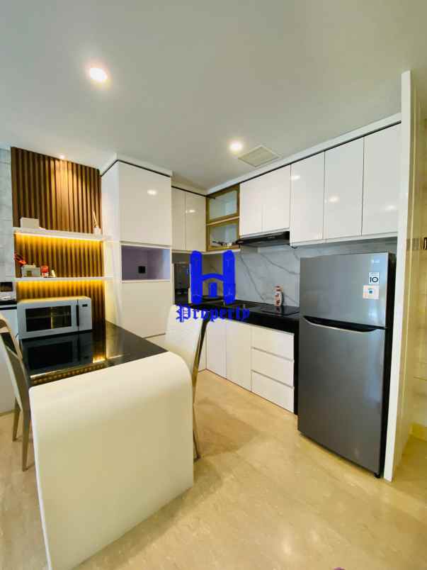 dijual apartemen apartemen podomoro city