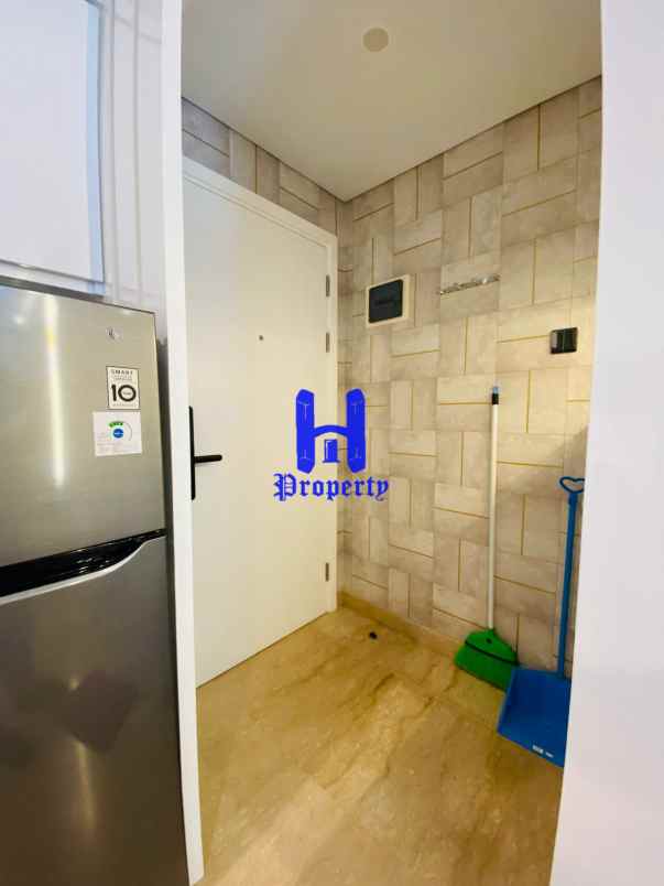 dijual apartemen apartemen podomoro city