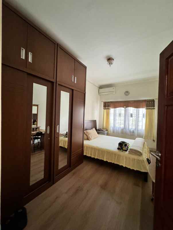 dijual apartemen belakang mall kelapa