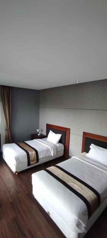 dijual apartemen dharmawangsa