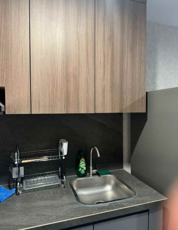 dijual apartemen jalan gagak hitam