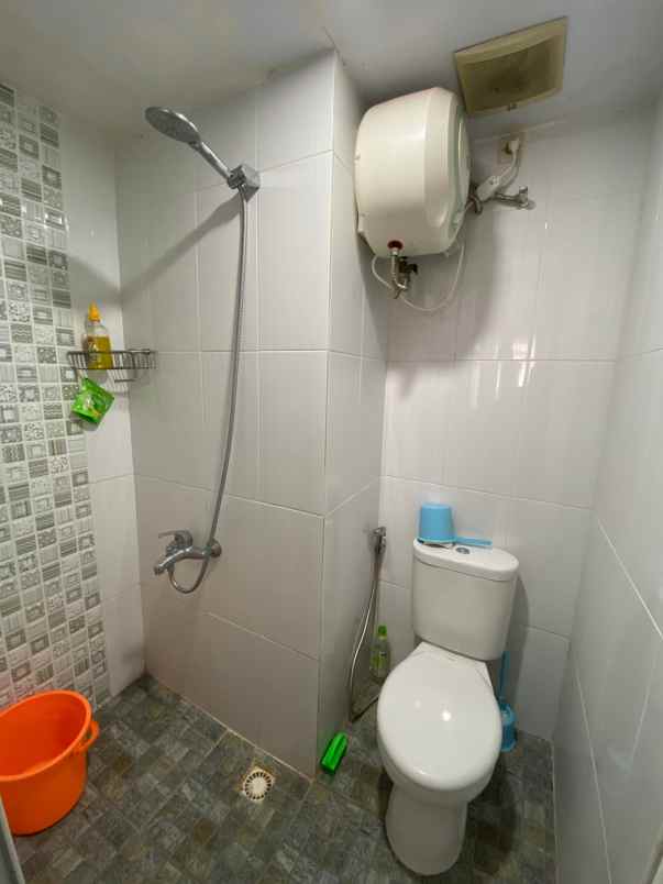dijual apartemen jl jend a yani kav 49