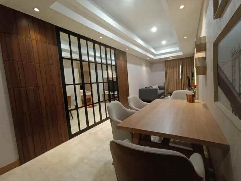 dijual apartemen one east residence