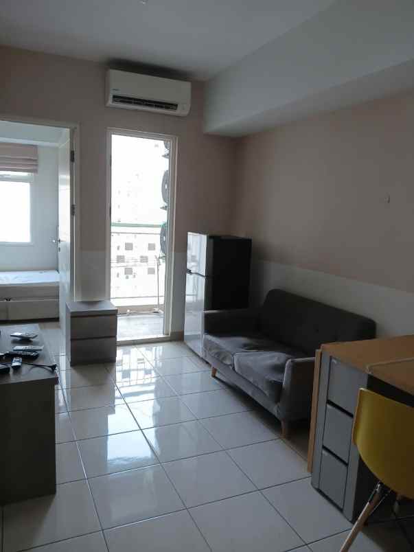 dijual apartemen the springlake summarecon
