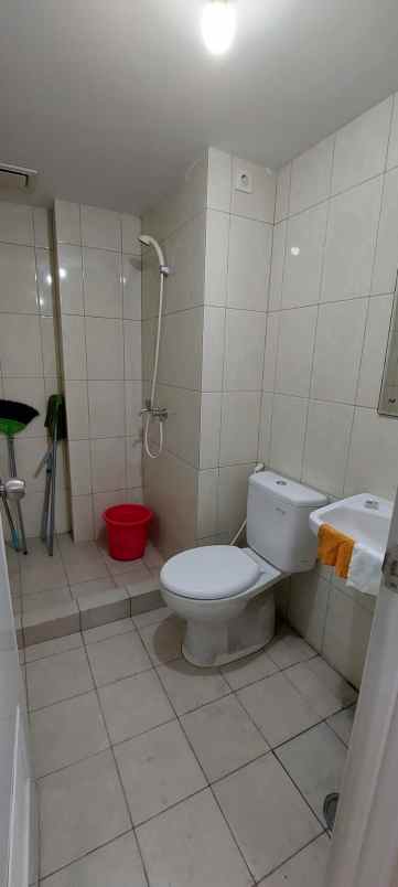 dijual apartemen the springlake summarecon