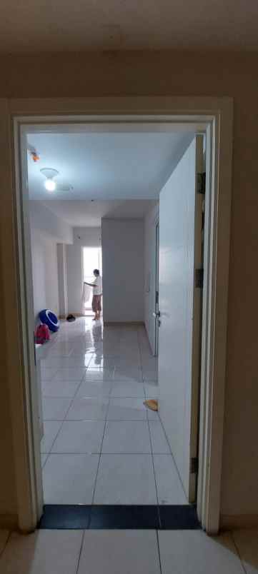 dijual apartemen the springlake summarecon