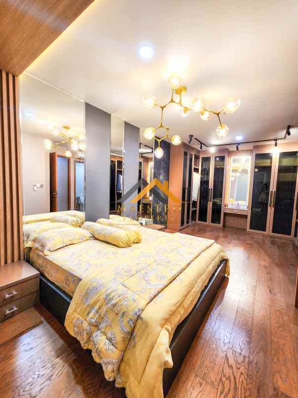 dijual cepat condominium lux the reiz condo medan