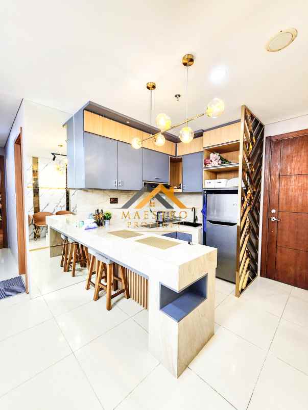 dijual cepat condominium lux the reiz condo medan